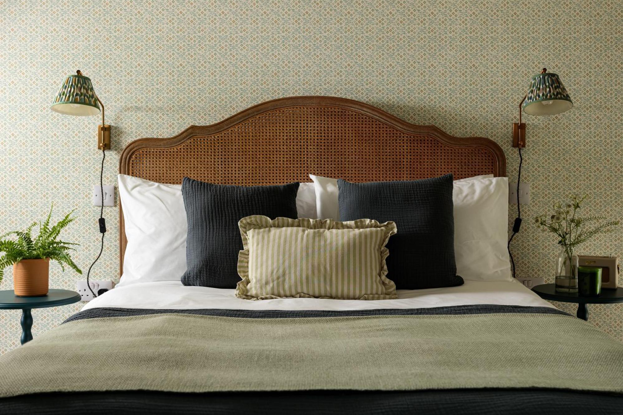 Hotel Robin'S Nest - Otium Wine Estate Alton  Esterno foto